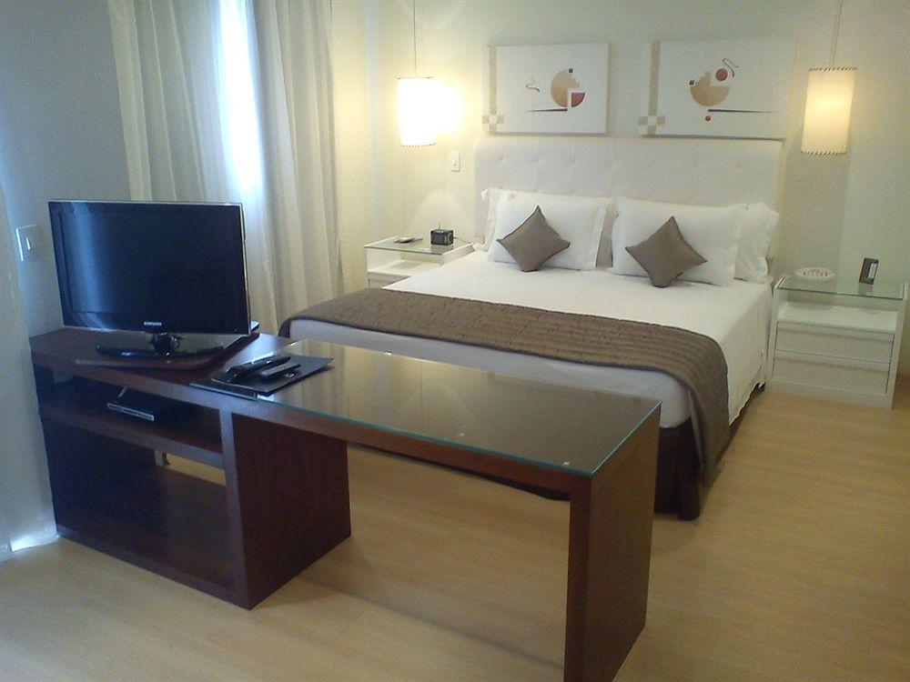Astron Saint Charbel Suites & Life Sao Paulo Exterior photo