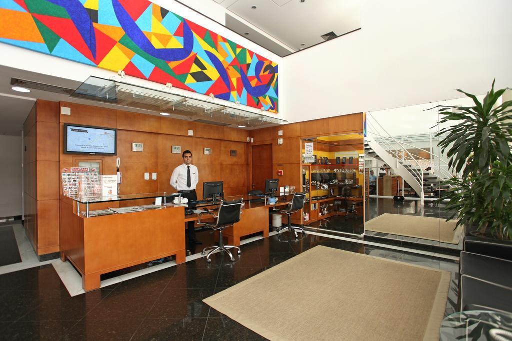 Astron Saint Charbel Suites & Life Sao Paulo Exterior photo